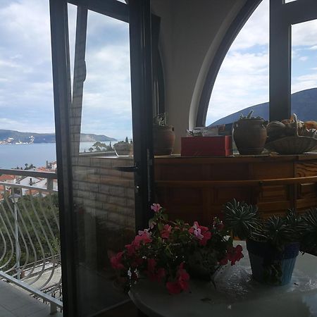 Apartments La Dolce Vita Herceg Novi Ngoại thất bức ảnh