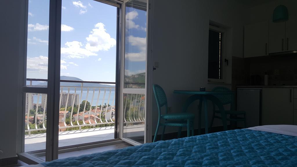 Apartments La Dolce Vita Herceg Novi Ngoại thất bức ảnh