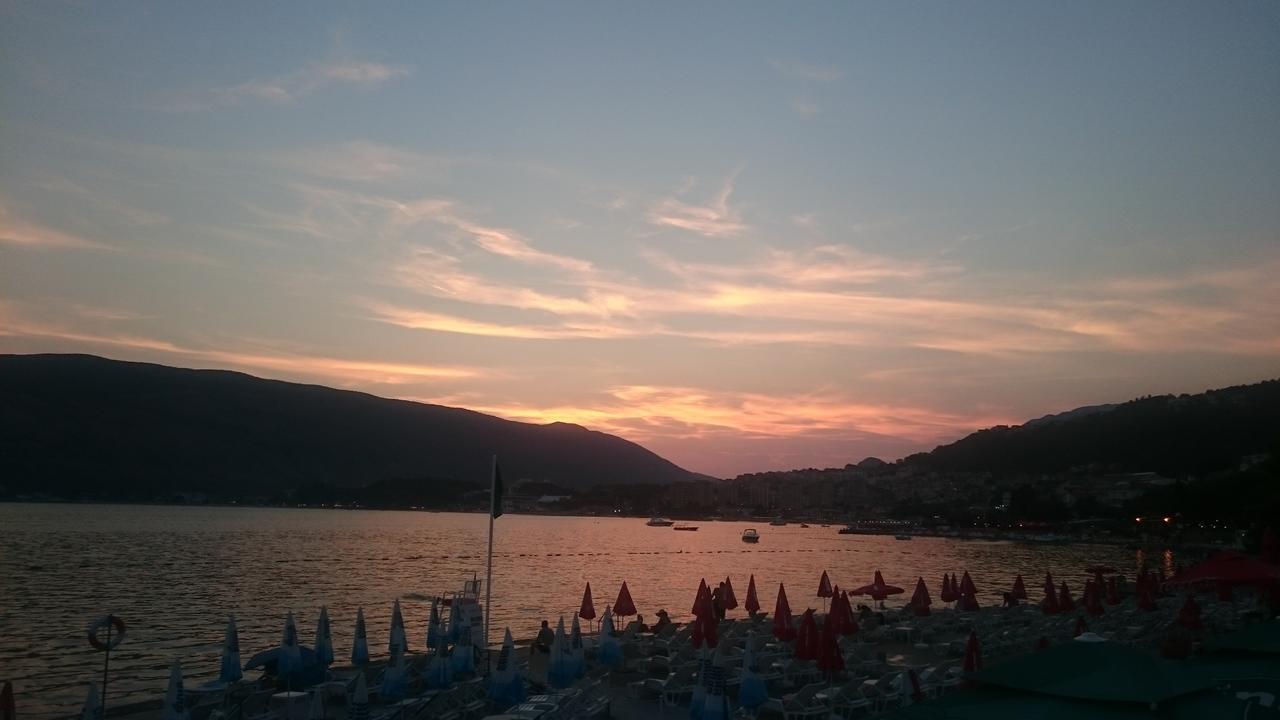 Apartments La Dolce Vita Herceg Novi Ngoại thất bức ảnh